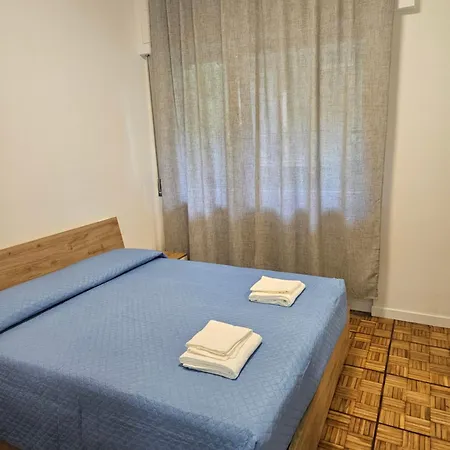 Apartment Sole E Mare 4 *